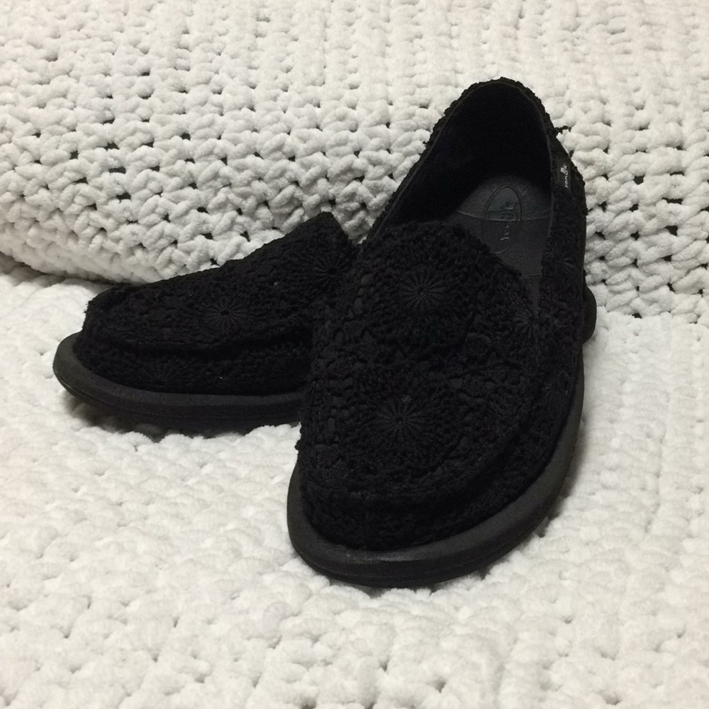 Sanuk slip ons!